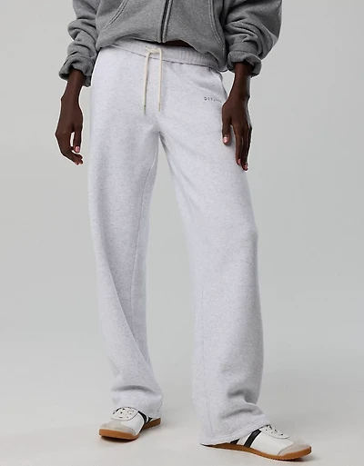 OFFLINE By Aerie Cloud Fleece Straight Leg Pant