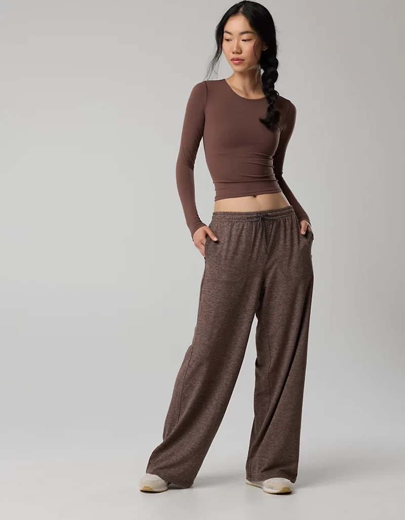 OFFLINE By Aerie Weekend Away Classic Trouser