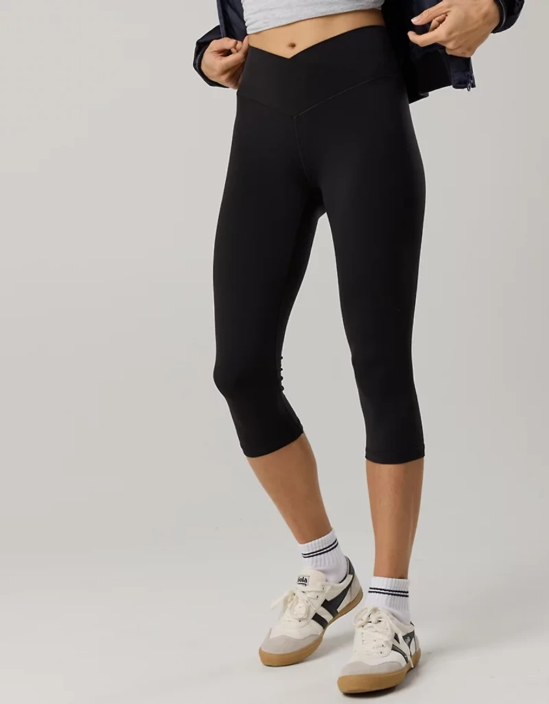 OFFLINE By Aerie Real Me High Waisted Crossover Capri Legging