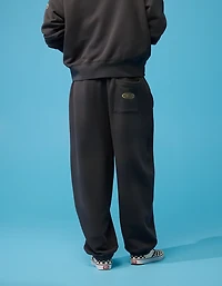 AE | Smiley® Heavyweight Sweatpant