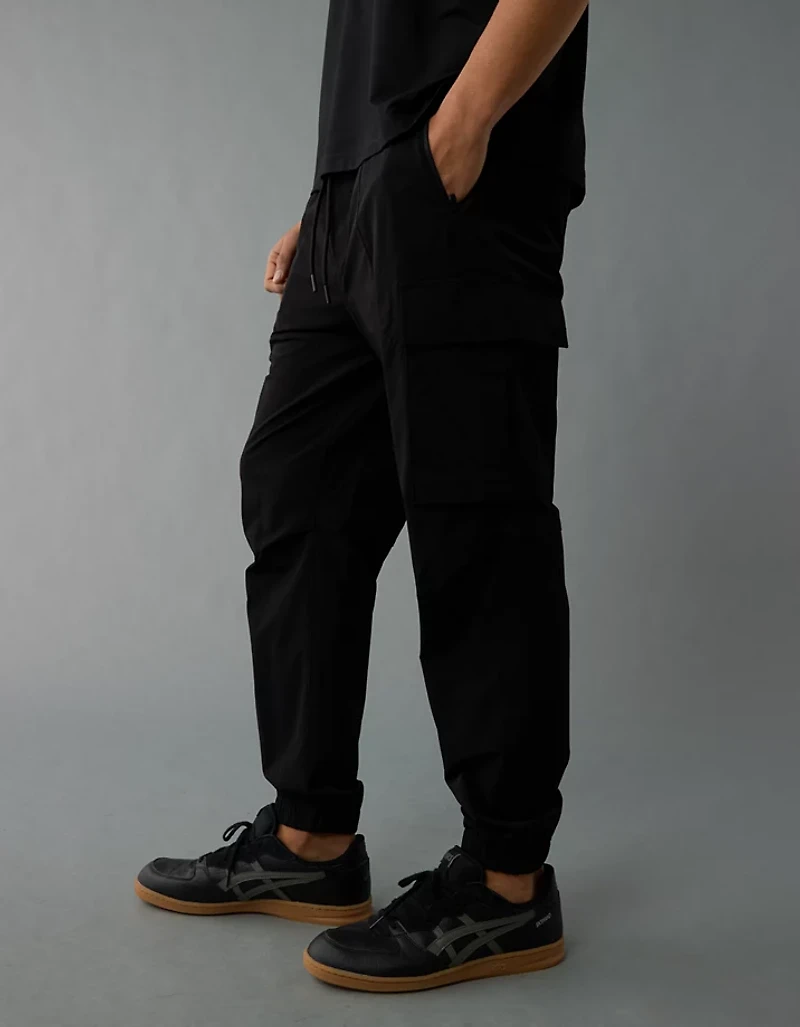 AE 24/7 Tech Cargo Jogger