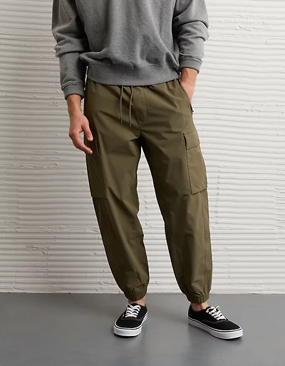 AE 24/7 Tech Hybrid Cargo Jogger