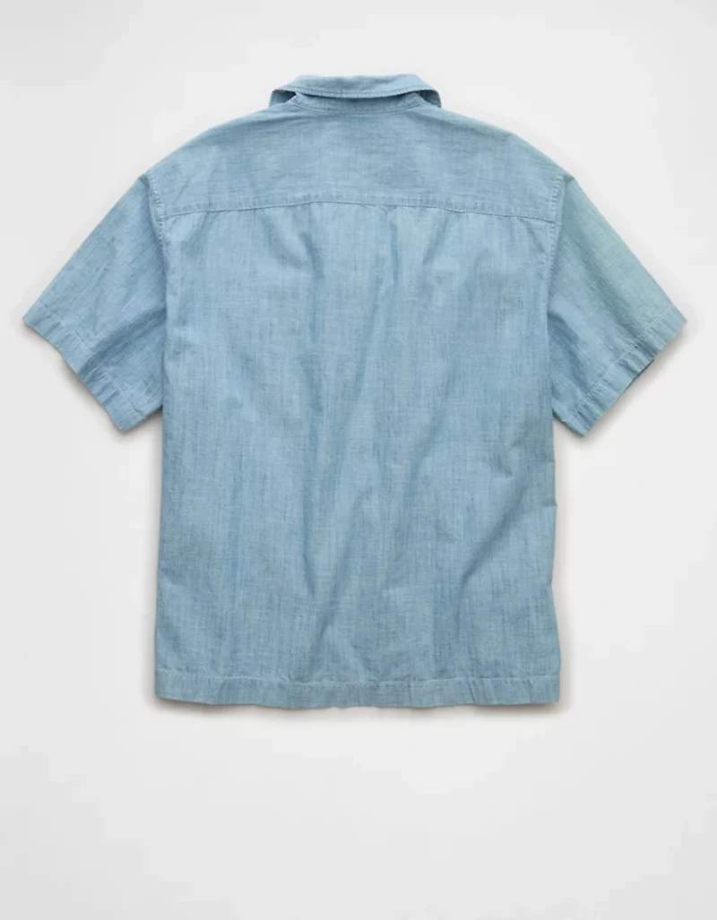 Chemise à manches courtes et col cubain coupe décontractée AE