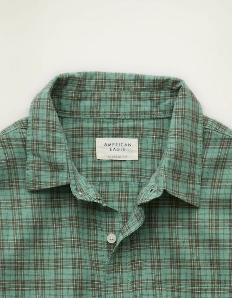 AE Standard Fit Linen-Blend Short-Sleeve Button-Up Shirt