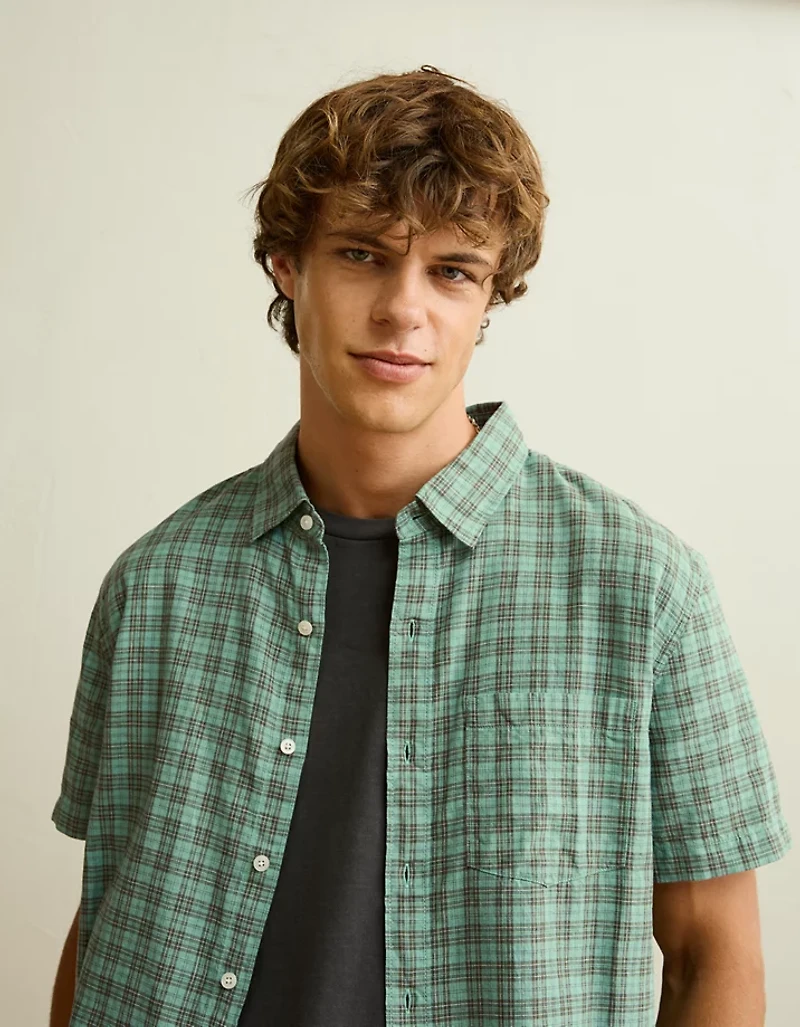 AE Standard Fit Linen-Blend Short-Sleeve Button-Up Shirt