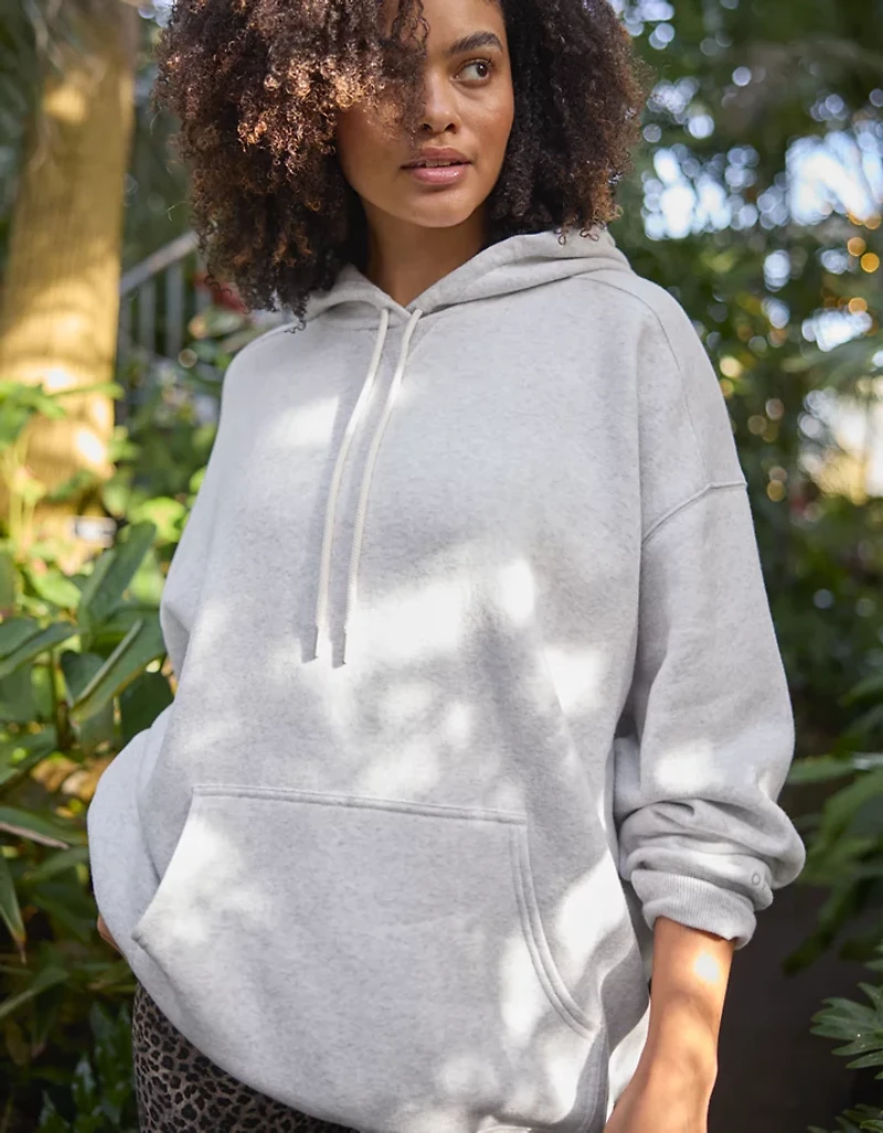 OFFLINE By Aerie Cloud Fleece Oversized Hoodie
