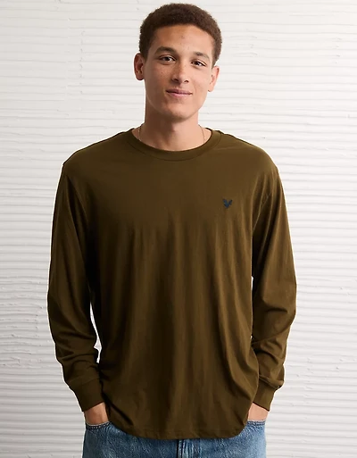 AE Standard Fit Long-Sleeve Lightweight Logo T-Shirt