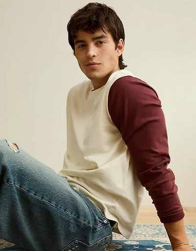 AE Relaxed Fit Long-Sleeve Sport T-Shirt