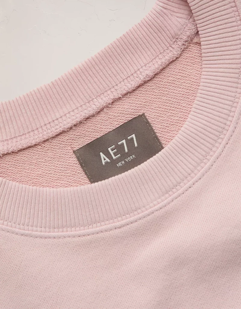 AE77 Short-Sleeve Raglan T-Shirt