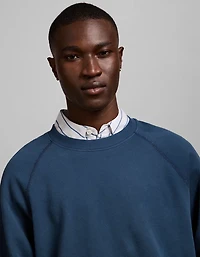 AE77 Raglan Terry Fleece Sweatshirt