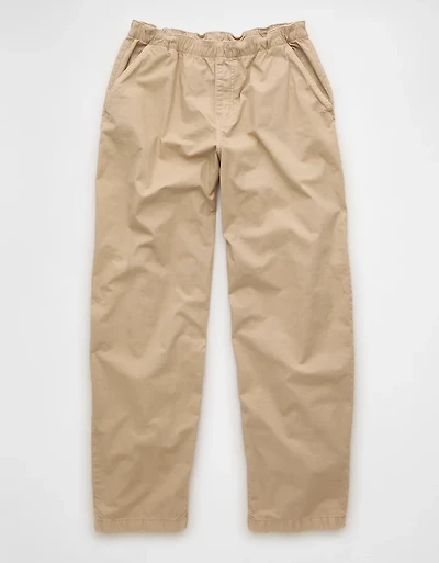 AE Low-Rise Baggy Cargo Parachute Pant