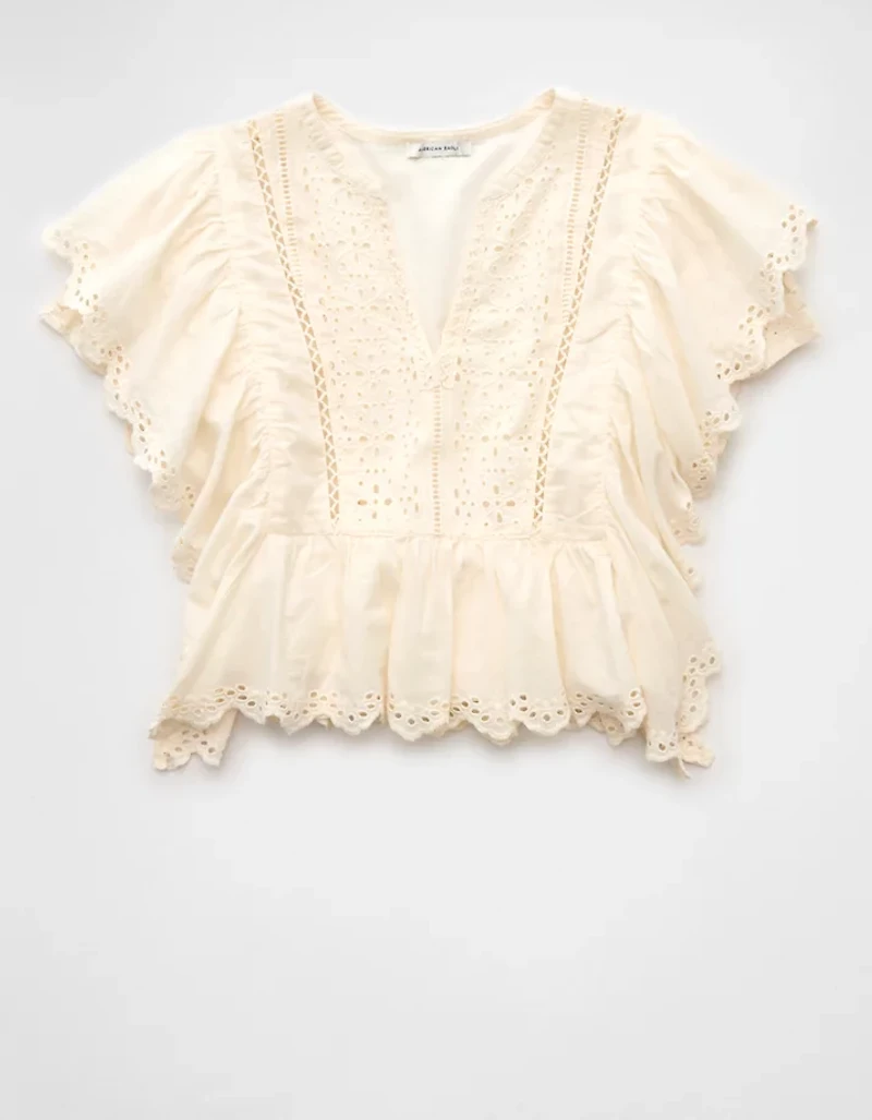 Blouse à volants avec encolure crantée AE