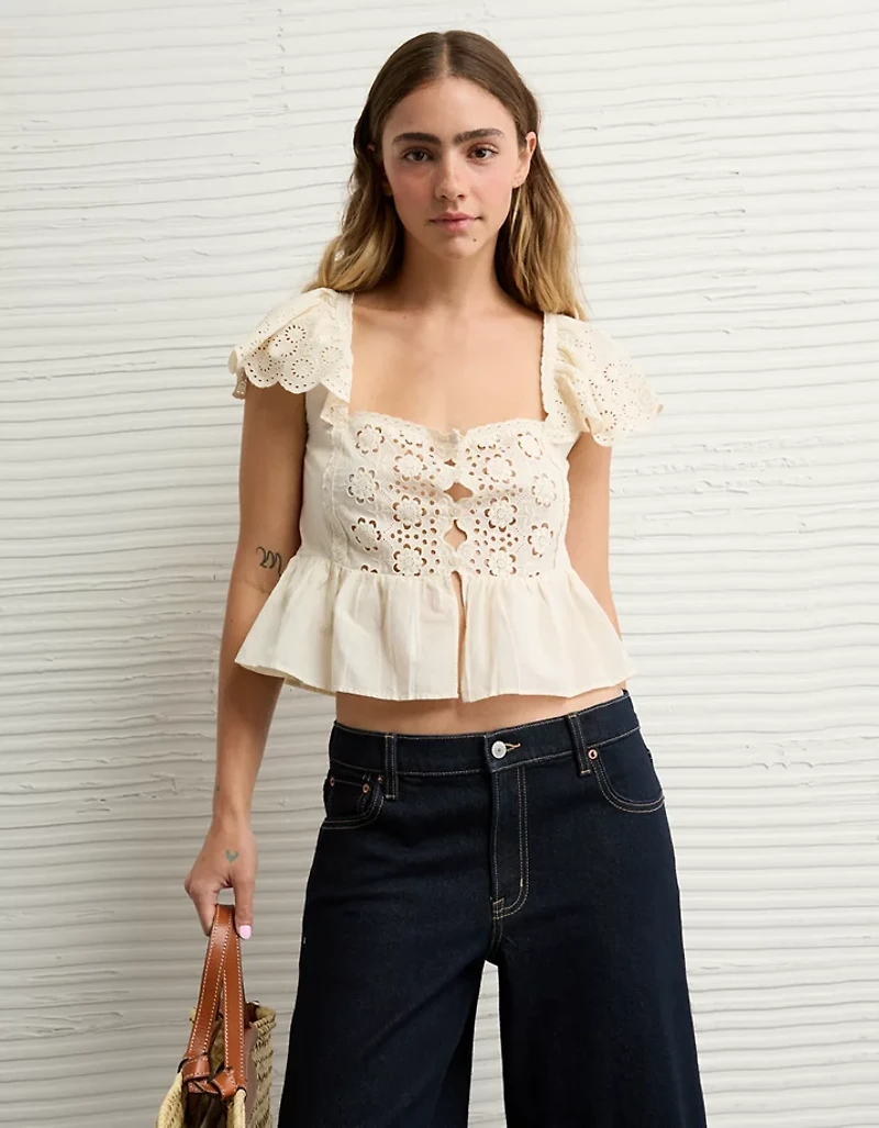 Blouse à mancherons et œillets AE