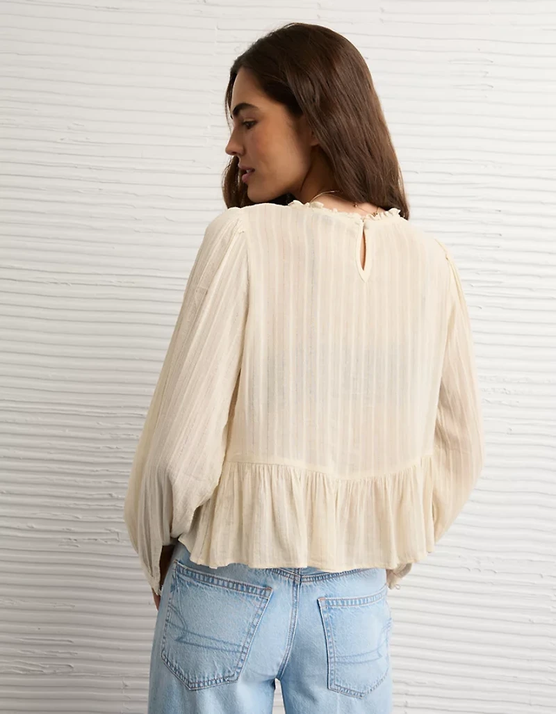 Blouse avec dentelle à encolure haute AE