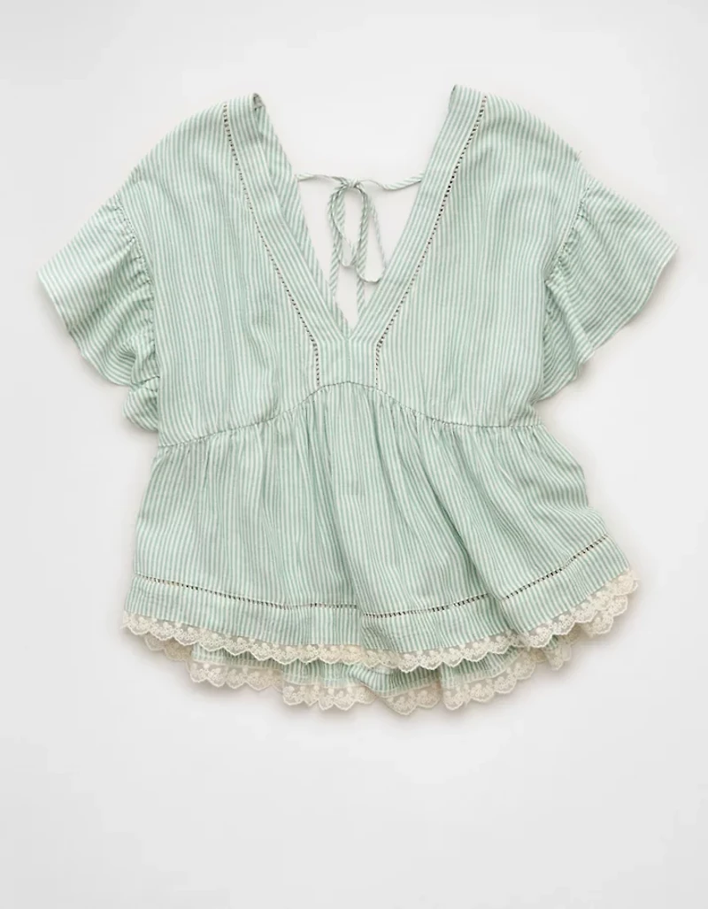 AE Boxy Flutter-Sleeve Blouse