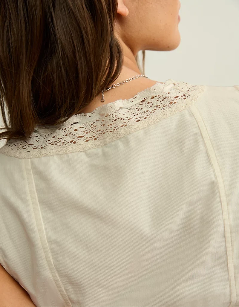 AE Lace-Trim Scoop Neck Tank
