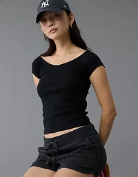 Petit t-shirt à encolure en V délavé au sel AE