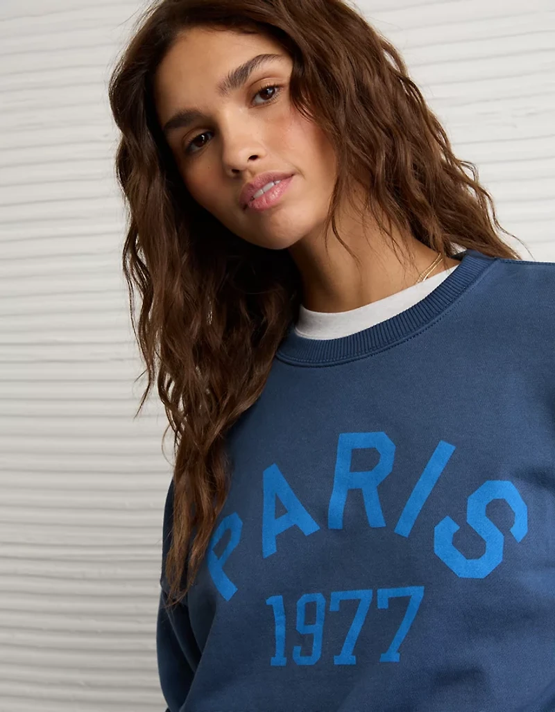 Chandail en molleton à image Journée de plaisir AE