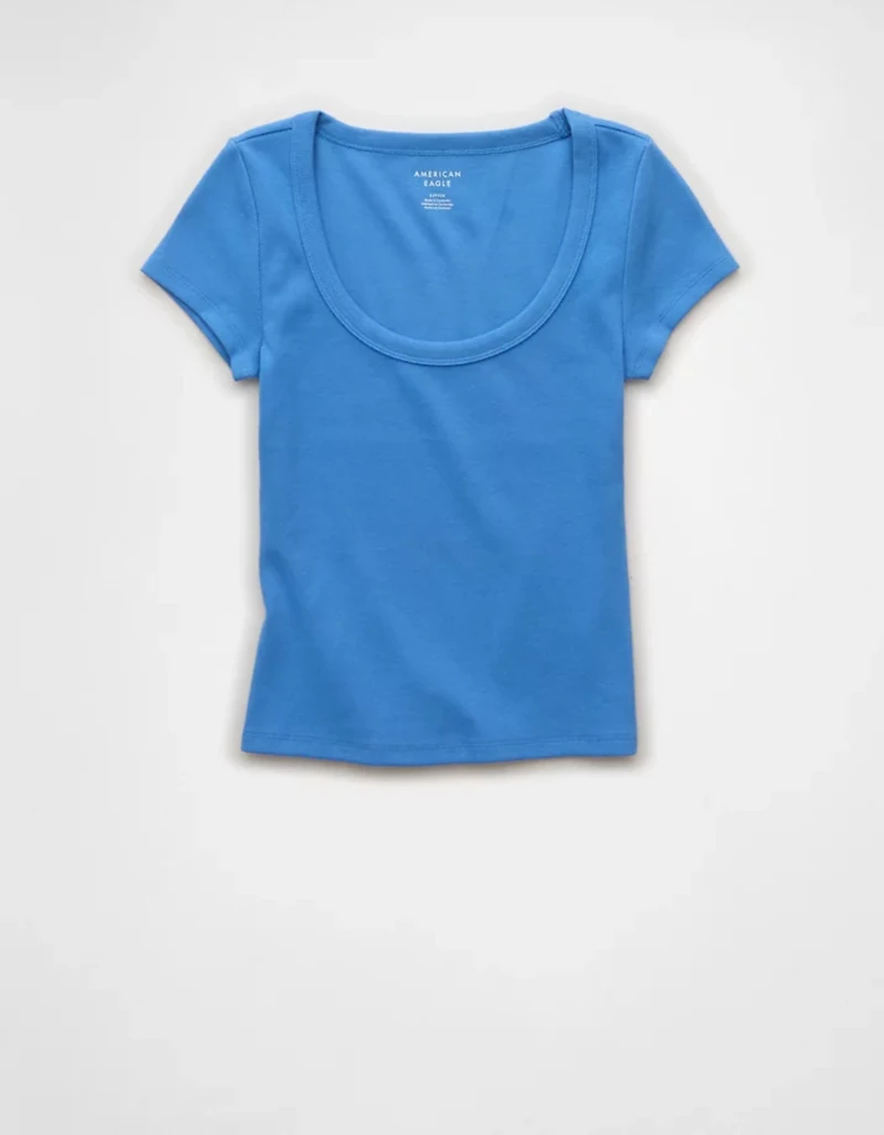 Petit t-shirt à encolure échancrée AE