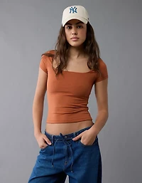T-shirt Hé bébé à décolleté carré AE