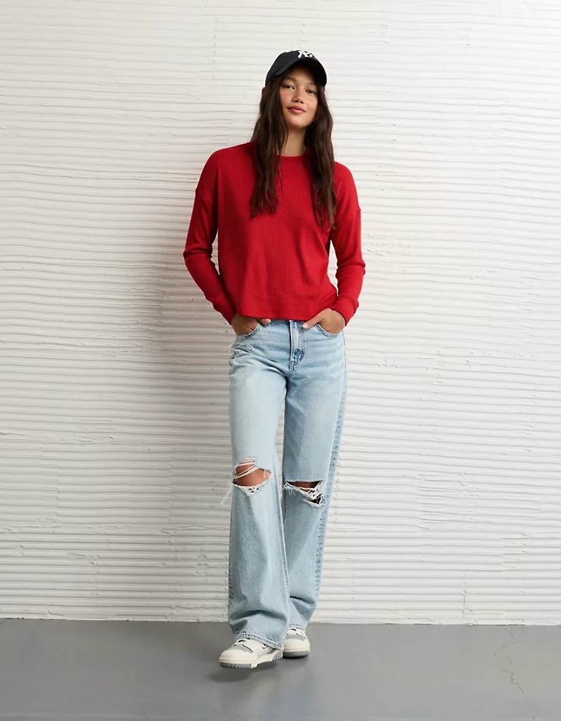 T-shirt à col rond pelucheux et manches longues gaufré AE