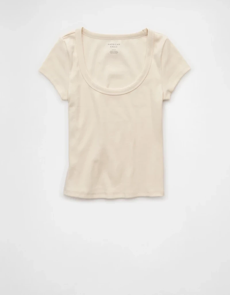 Petit t-shirt à encolure échancrée AE