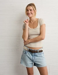 Petit t-shirt à encolure échancrée AE