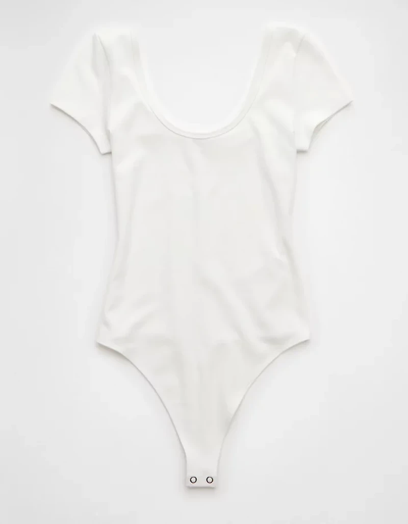 Justaucorps t-shirt à encolure échancrée AE