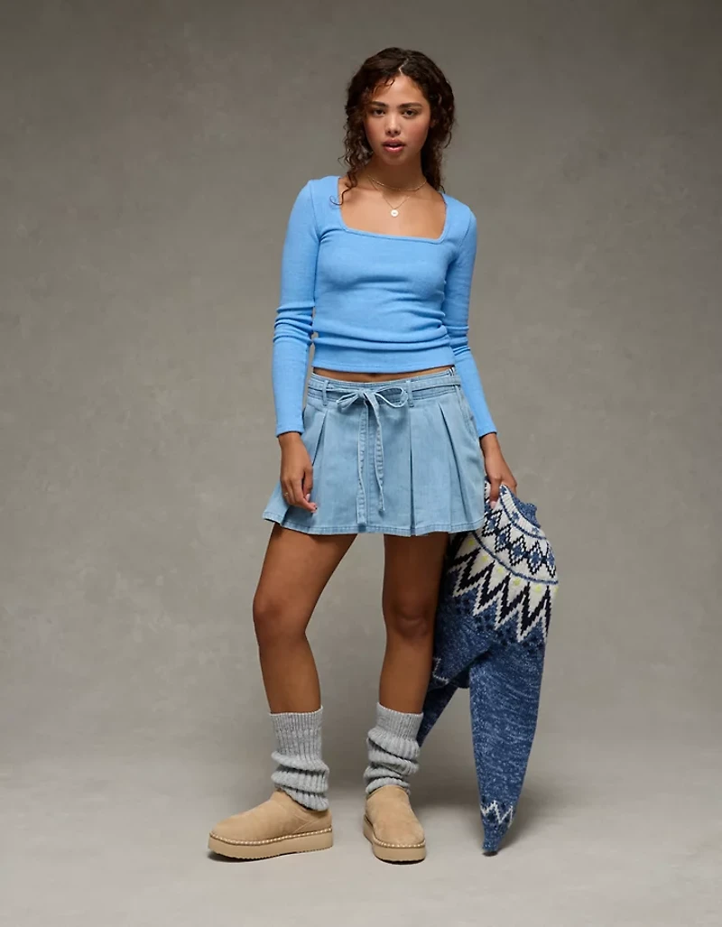 T-shirt à encolure carrée et manches longues AE