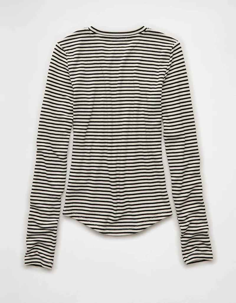 AE Long Sleeve Cozy Crewneck T-Shirt