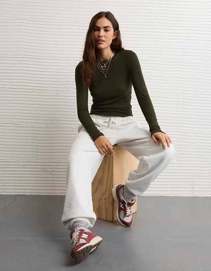 AE Long Sleeve Cozy Crew Neck T-Shirt