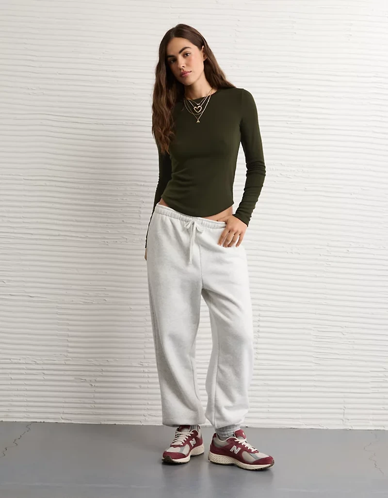 AE Long Sleeve Cozy Crew Neck T-Shirt