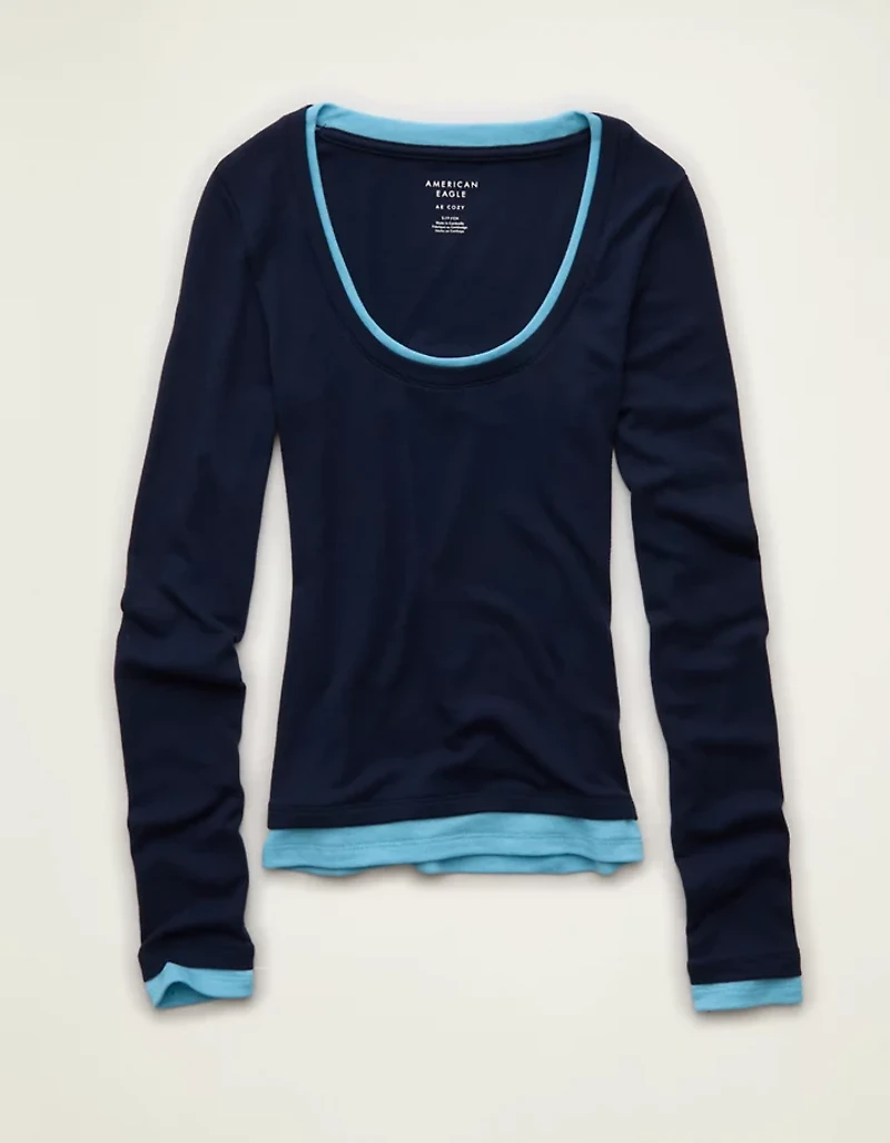 T-shirt confortable à encolure dégagée Twice As Nice AE