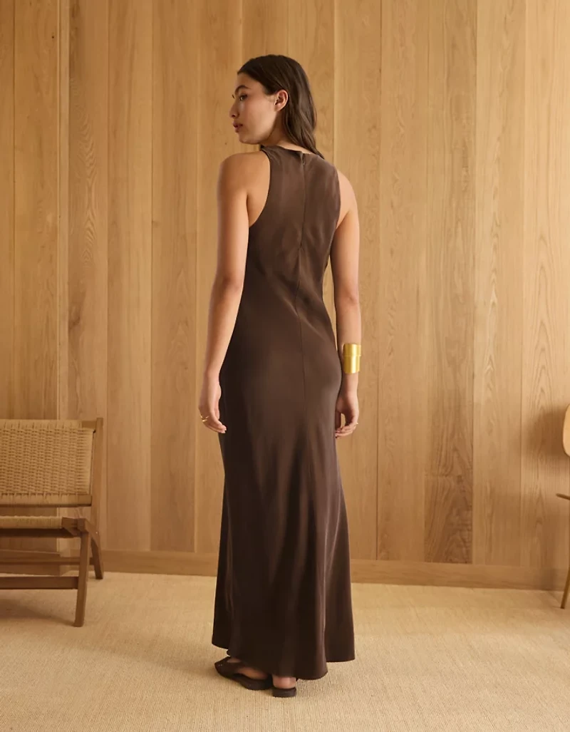 Robe longue en soie haut de gamme AE77