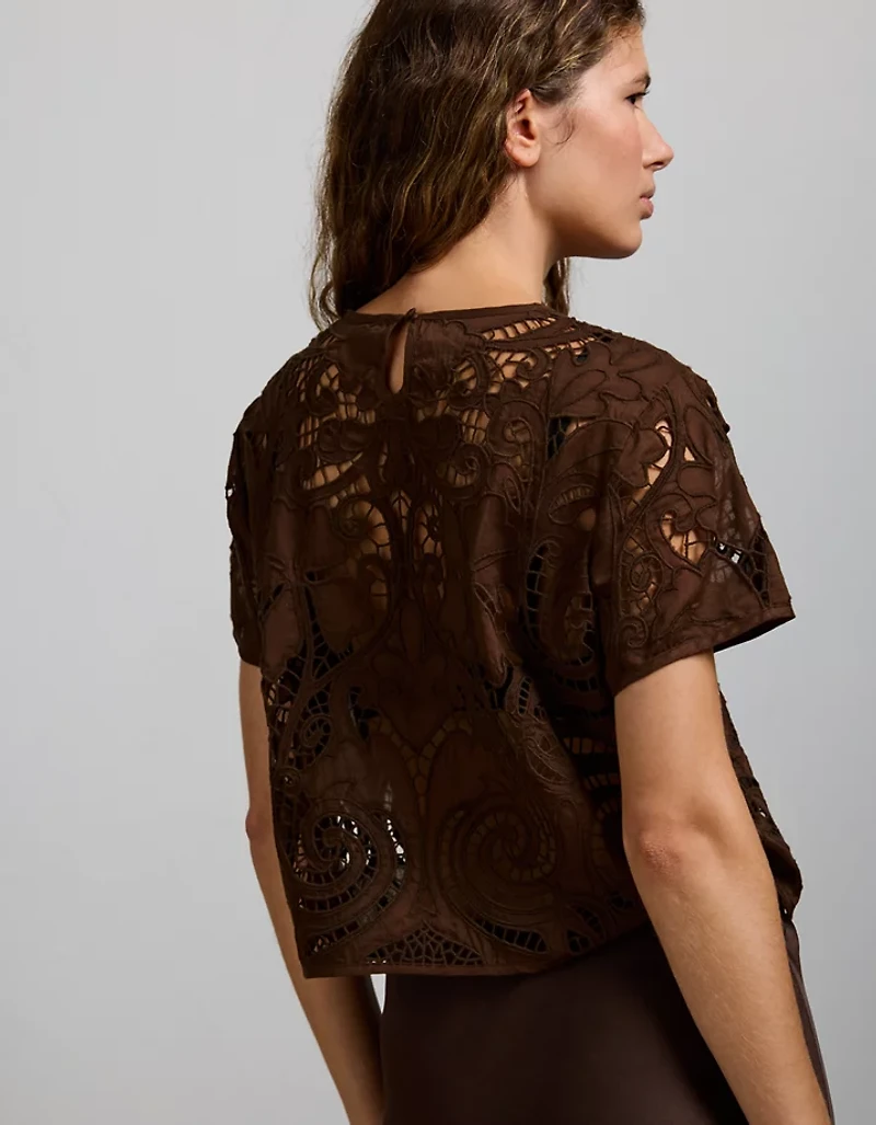 T-shirt en dentelle haut de gamme AE77