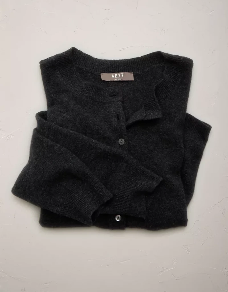 AE77 Premium Wool-Cashmere Cardigan