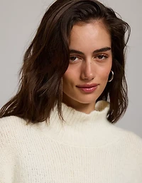 AE77 Turtleneck Sweater