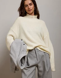 AE77 Turtleneck Sweater