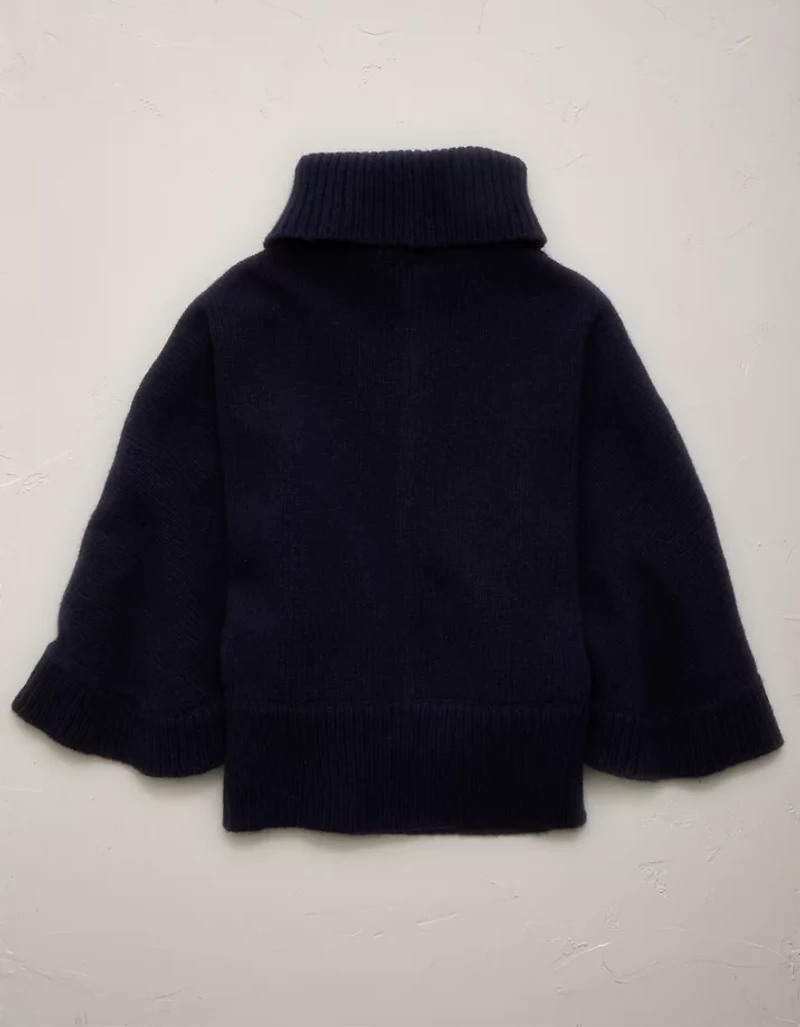 AE77 Premium Cape Sweater