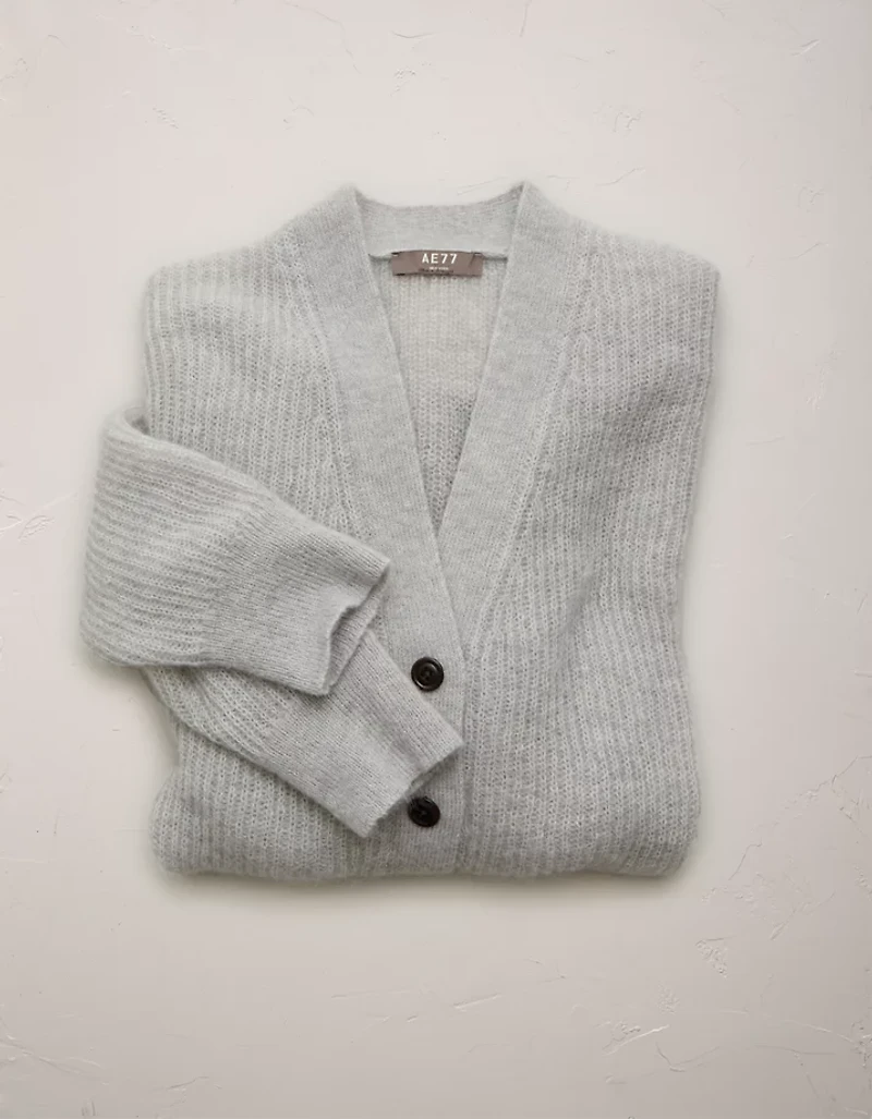 AE77 Premium Shaker Cardigan