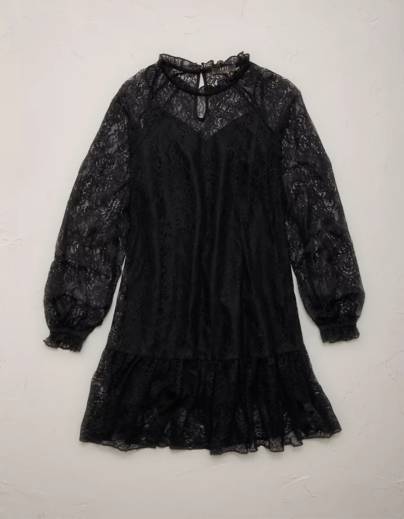 Robe en dentelle AE77