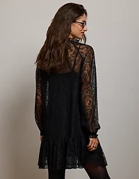 Robe en dentelle AE77