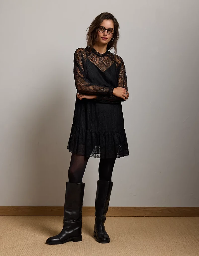 Robe en dentelle AE77