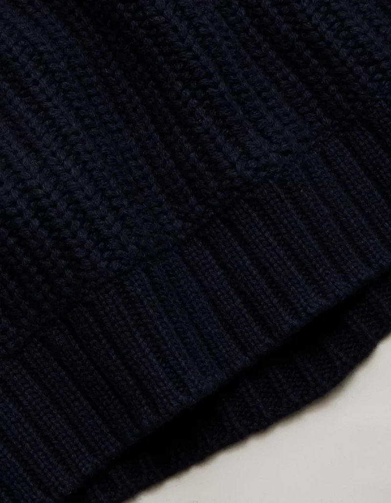 AE77 Premium Sweater Top