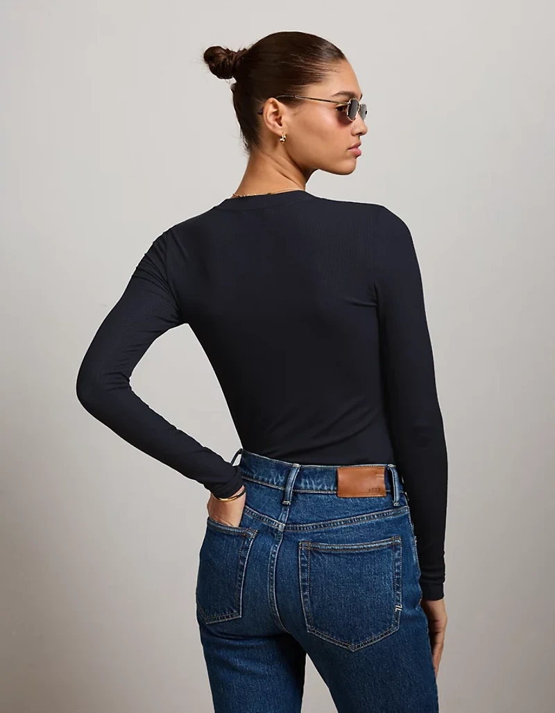 T-shirt côtelé à manches longues AE77