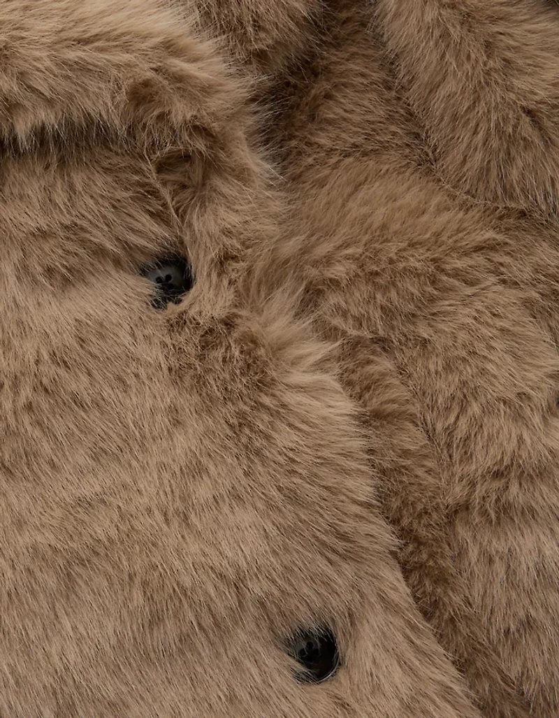 AE77 Oversized Faux Fur Coat