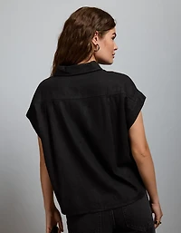 AE77 Boxy Cropped Linen-Blend Button-Up Shirt