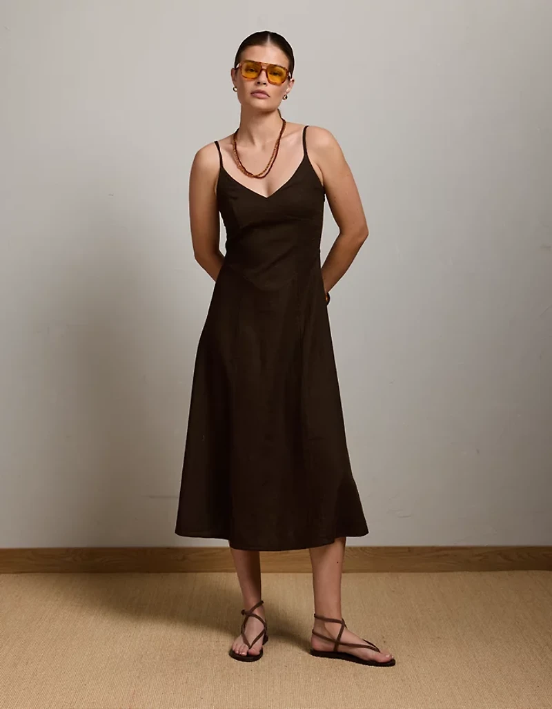 Robe à bretelles en mélange de lin AE77