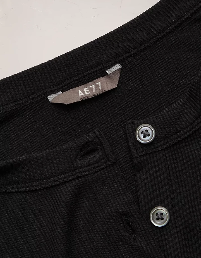 AE77 Ribbed Button-Up T-Shirt