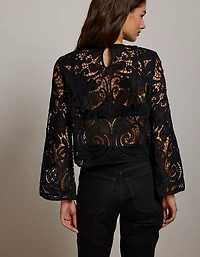 AE77 Cropped Long Sleeve Lace Top